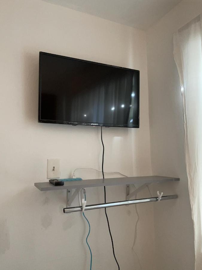 Habitacion Centrica Calle 8 マイアミ エクステリア 写真