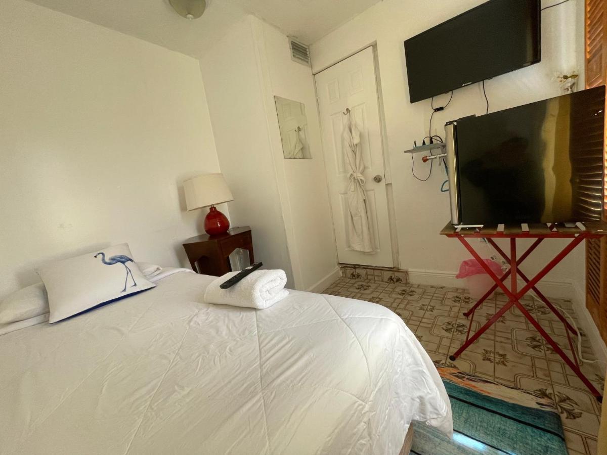Habitacion Centrica Calle 8 マイアミ エクステリア 写真