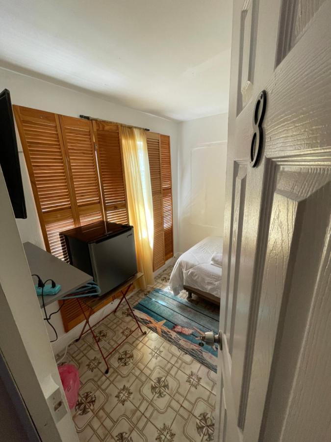 Habitacion Centrica Calle 8 マイアミ エクステリア 写真