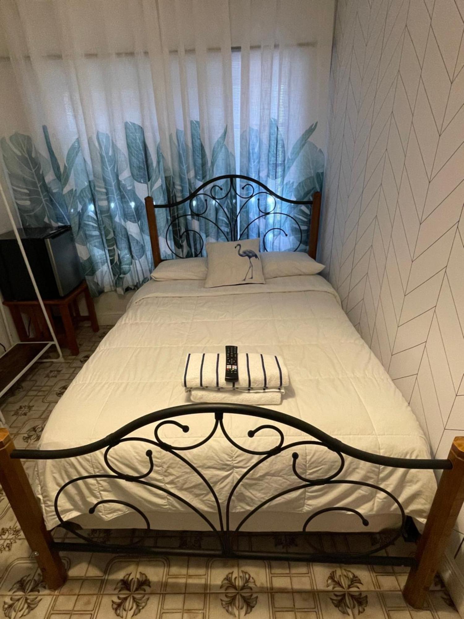 Habitacion Centrica Calle 8 マイアミ エクステリア 写真